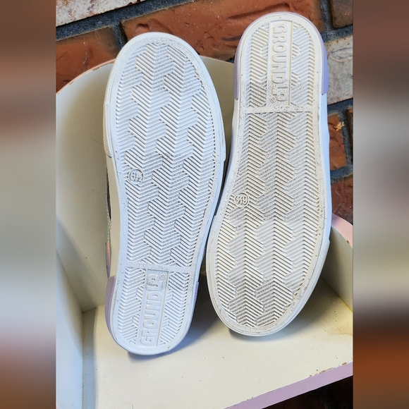 Disney The  Nighmare Before Chritmas Sneakers - Picture 6 of 8